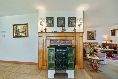 478 Jordan Point Isle La Motte VT 05463