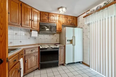 478 Jordan Point Isle La Motte VT 05463