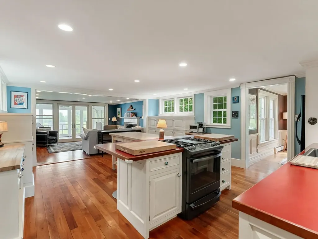 280 Main Street Shoreham VT 05770