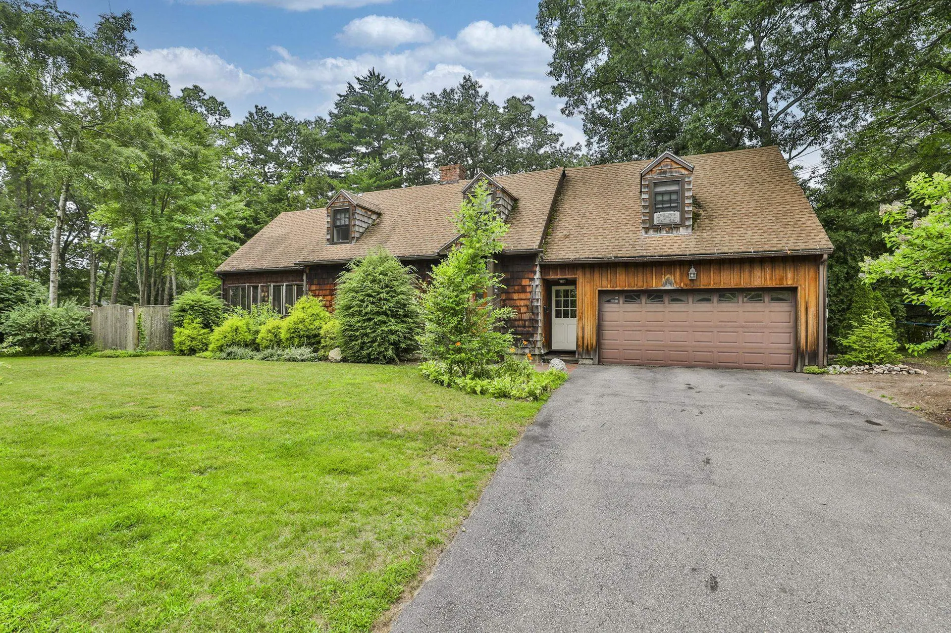 1520 Belmont Street Manchester NH 03104