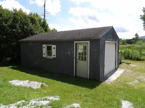 124 Clarendon Road Wallingford VT 05773