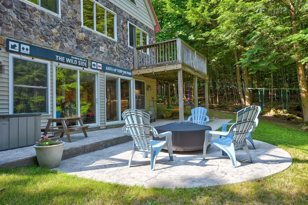 65 Garmish Road Conway NH 03818
