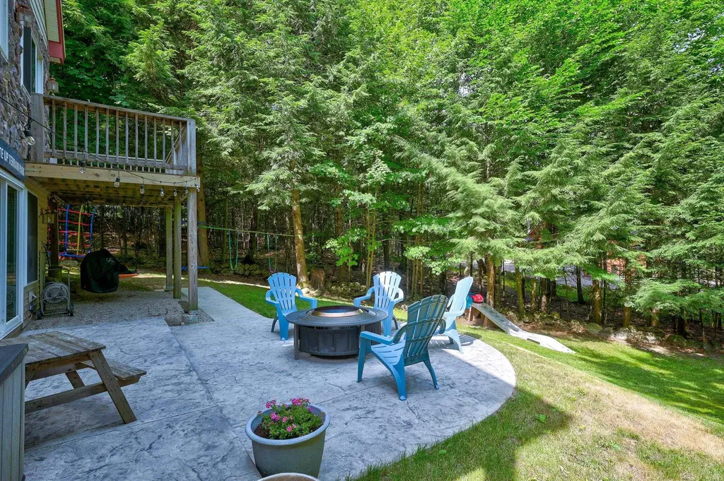 65 Garmish Road Conway NH 03818