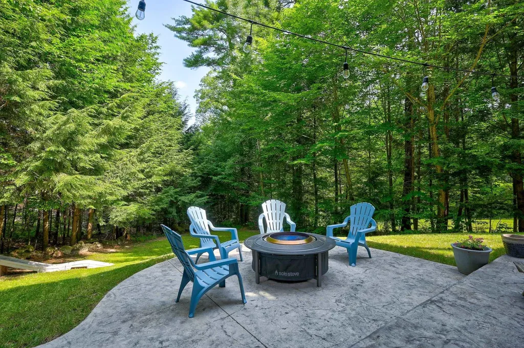65 Garmish Road Conway NH 03818
