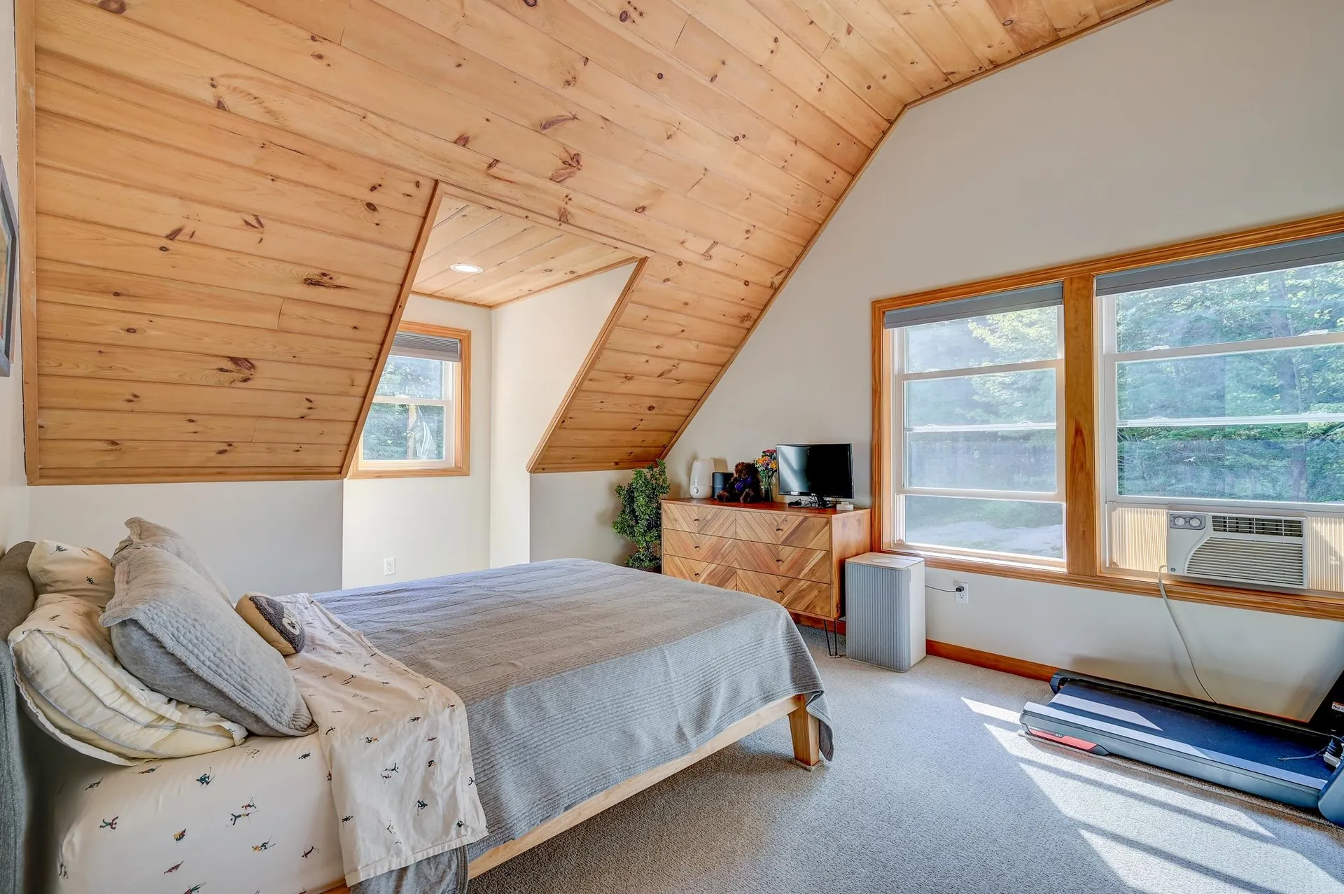 65 Garmish Road Conway NH 03818