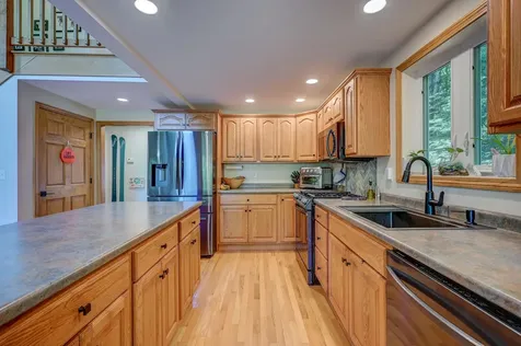 65 Garmish Road Conway NH 03818