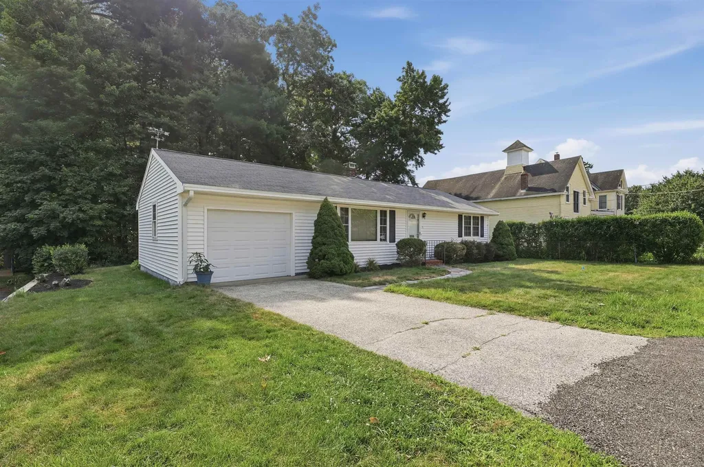 13 Sherman Street Nashua NH 03064
