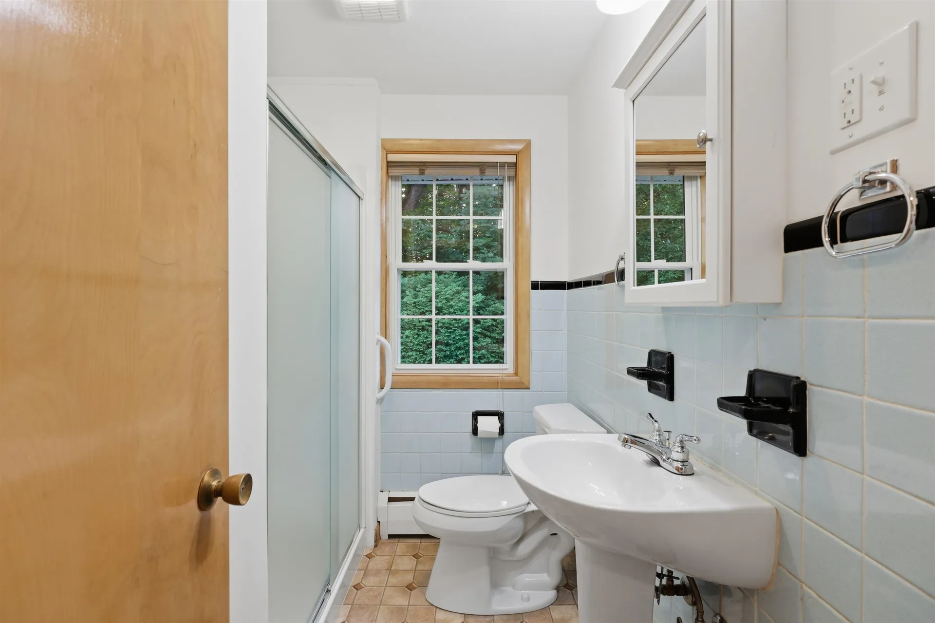 13 Sherman Street Nashua NH 03064