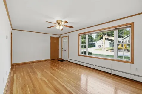 13 Sherman Street Nashua NH 03064
