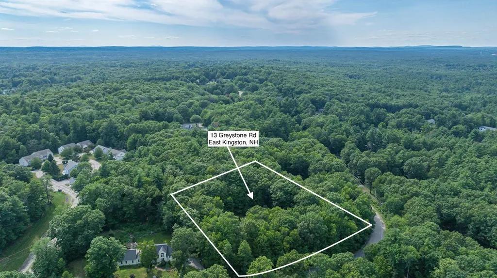 13 Greystone Road East Kingston NH 03827