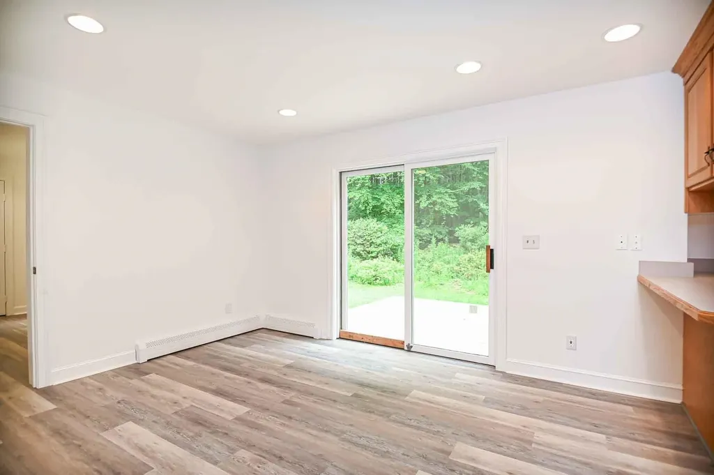 13 Greystone Road East Kingston NH 03827