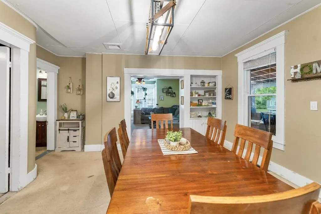 19 Stevens Avenue Meredith NH 03253
