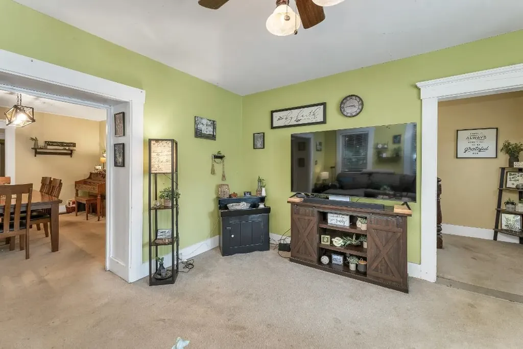 19 Stevens Avenue Meredith NH 03253
