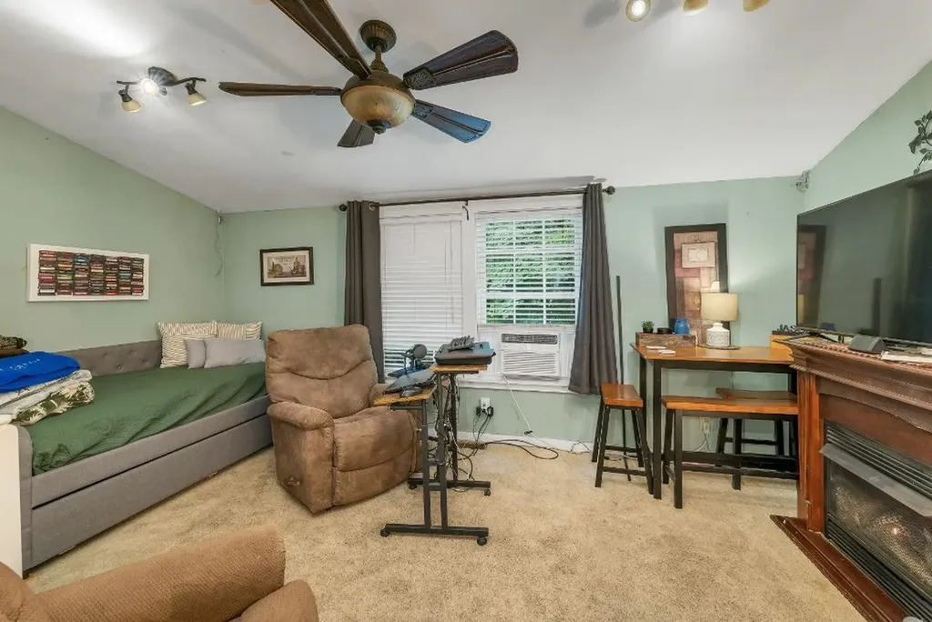 19 Stevens Avenue Meredith NH 03253