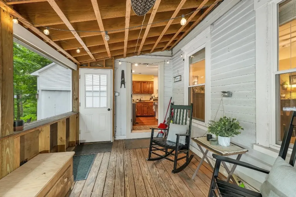 19 Stevens Avenue Meredith NH 03253