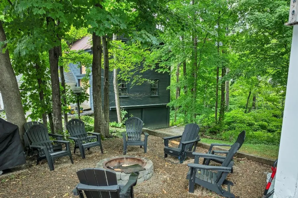 19 Stevens Avenue Meredith NH 03253