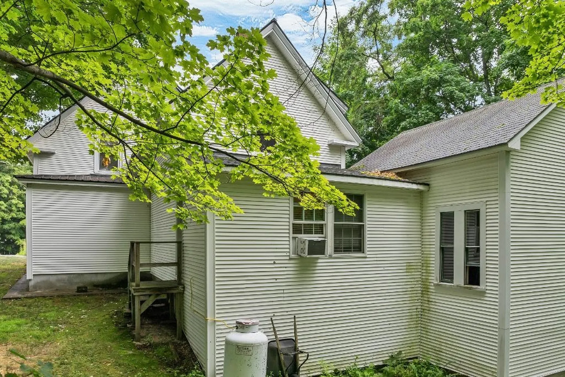 19 Stevens Avenue Meredith NH 03253