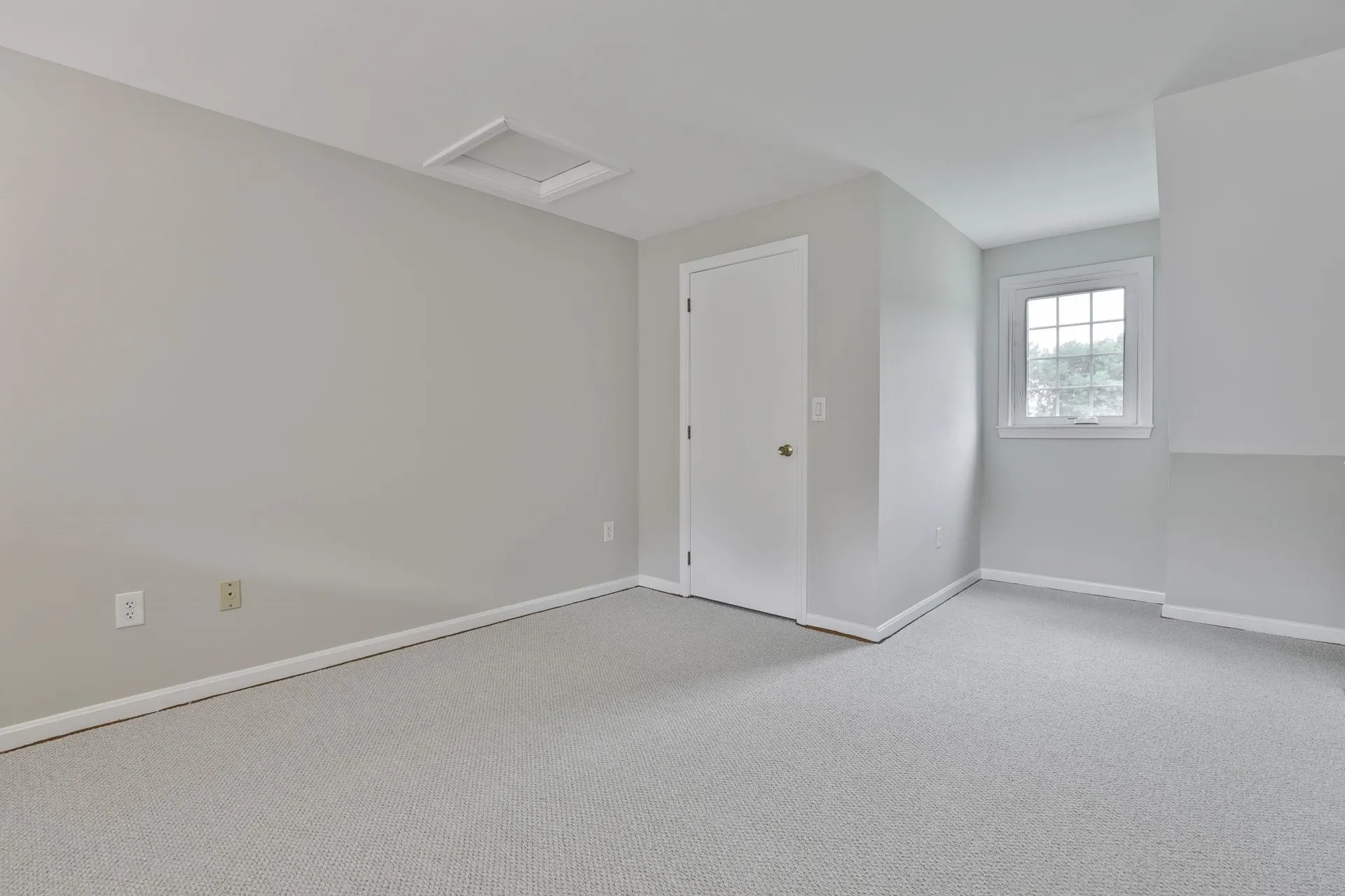 26 Montrose Drive Stratham NH 03885