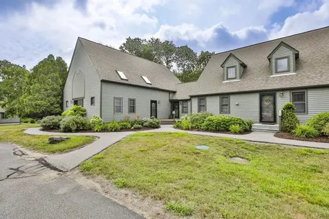 26 Montrose Drive Stratham NH 03885