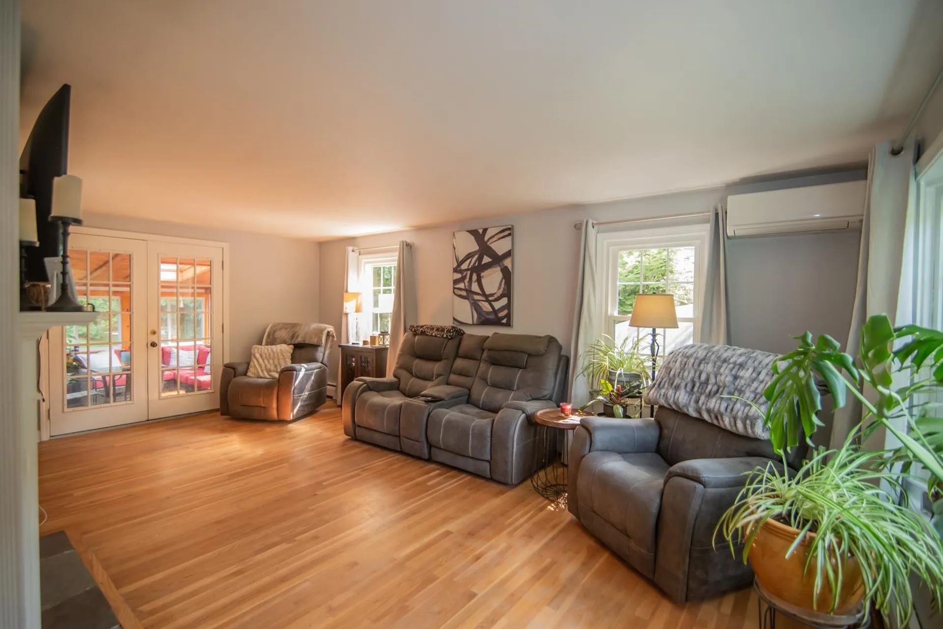 14 Birch Hill Drive Nashua NH 03063