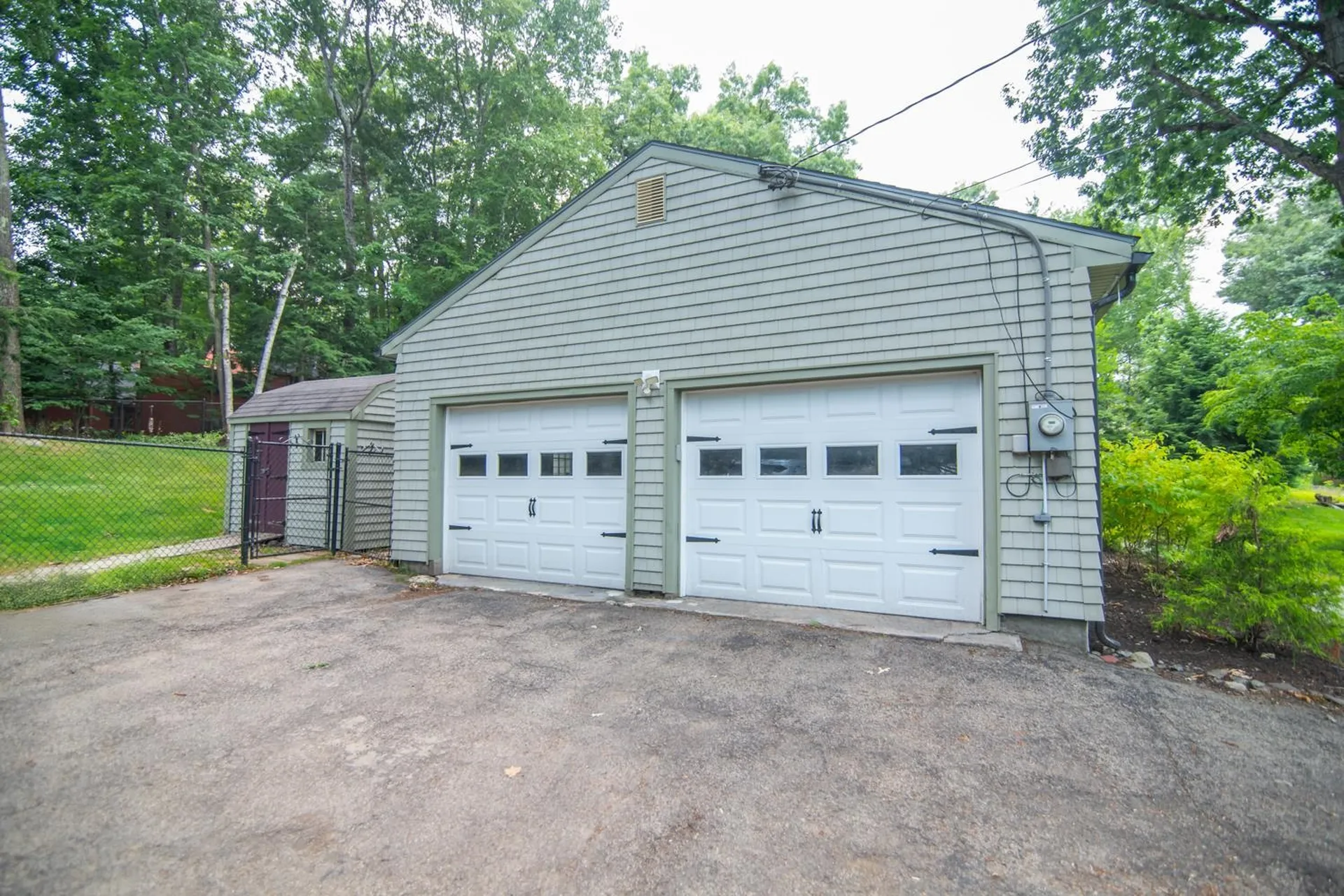 14 Birch Hill Drive Nashua NH 03063