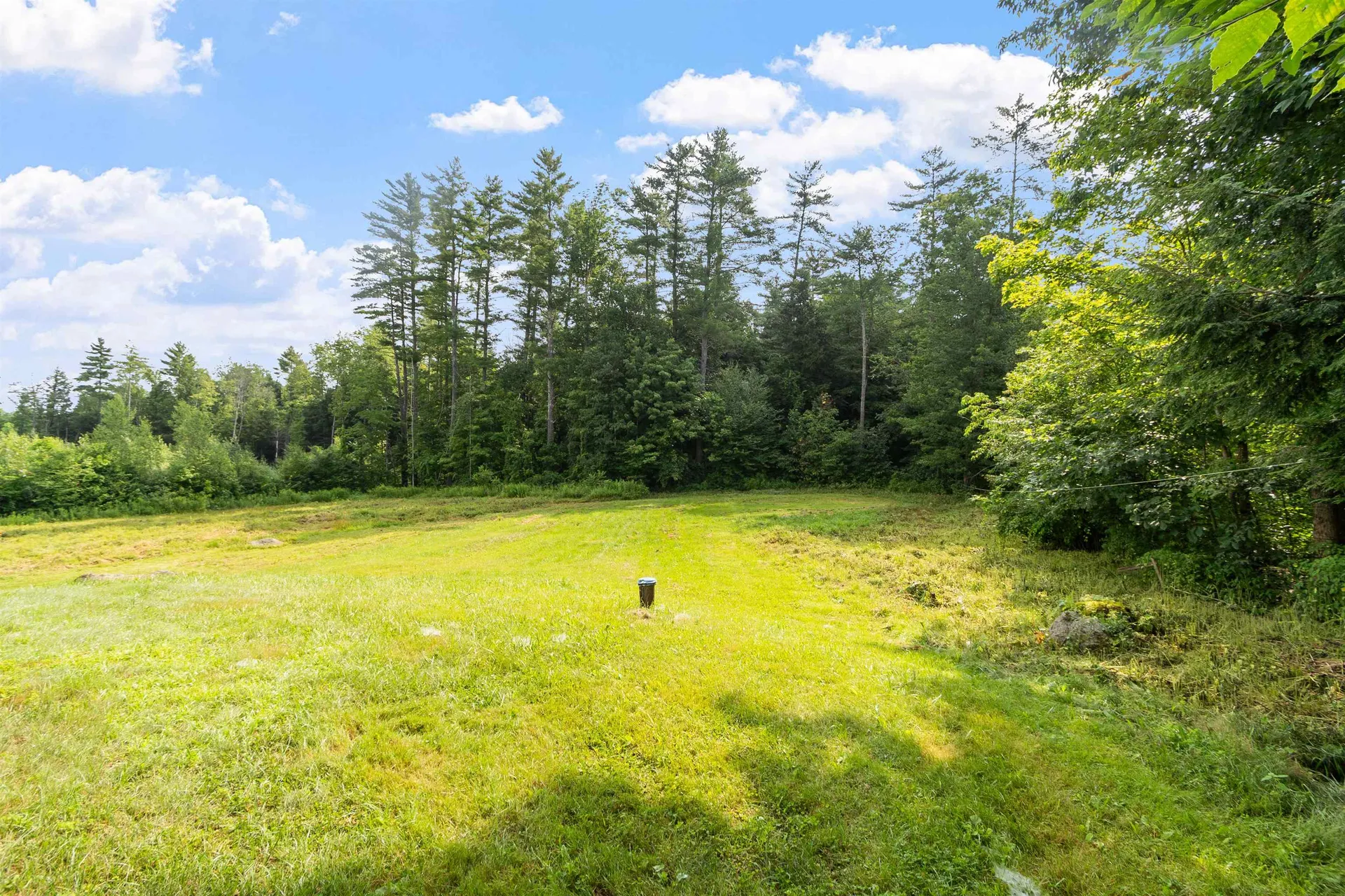 39 Waldron Hill Road Warner NH 03278
