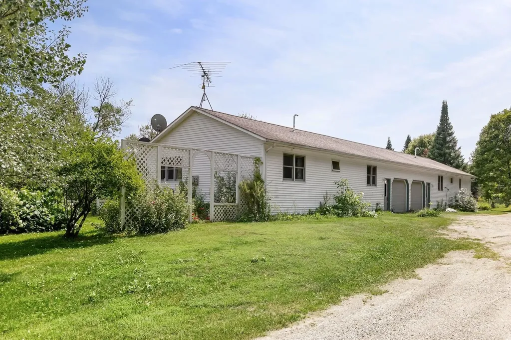3817 Route 109 Waterville VT 05492