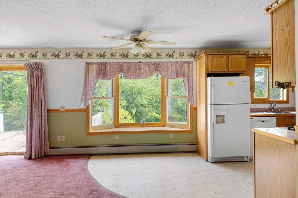 3817 Route 109 Waterville VT 05492