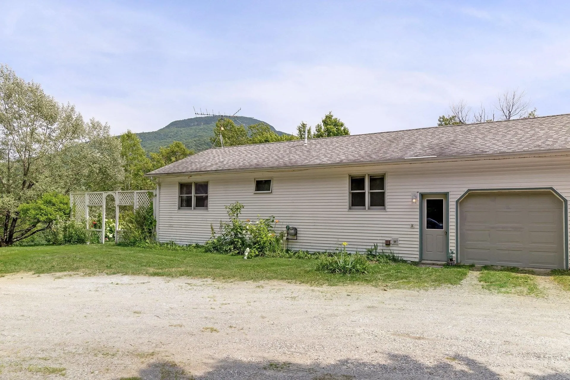 3817 Route 109 Waterville VT 05492