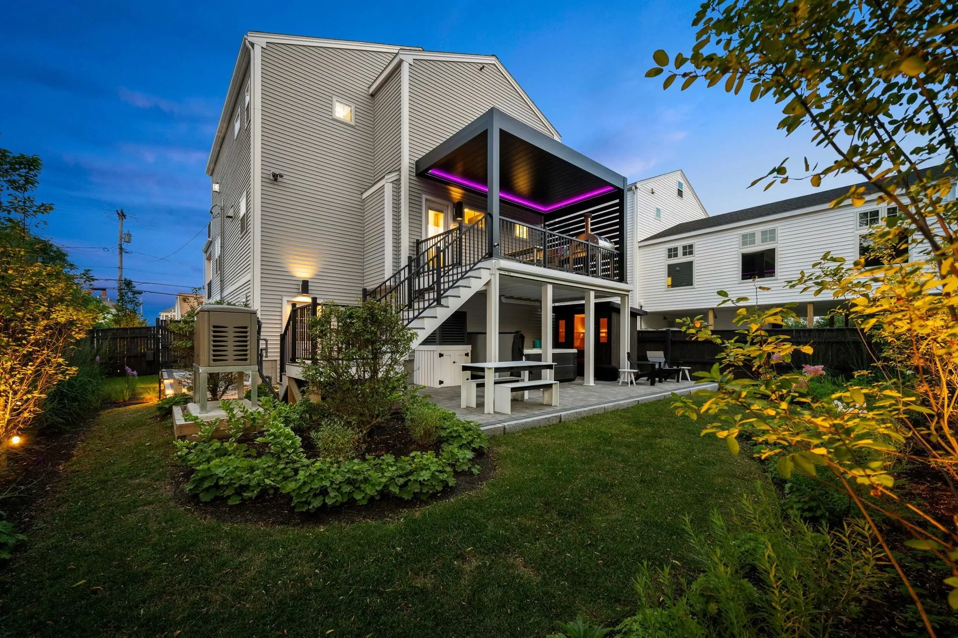 82 Kings Highway Hampton NH 03842