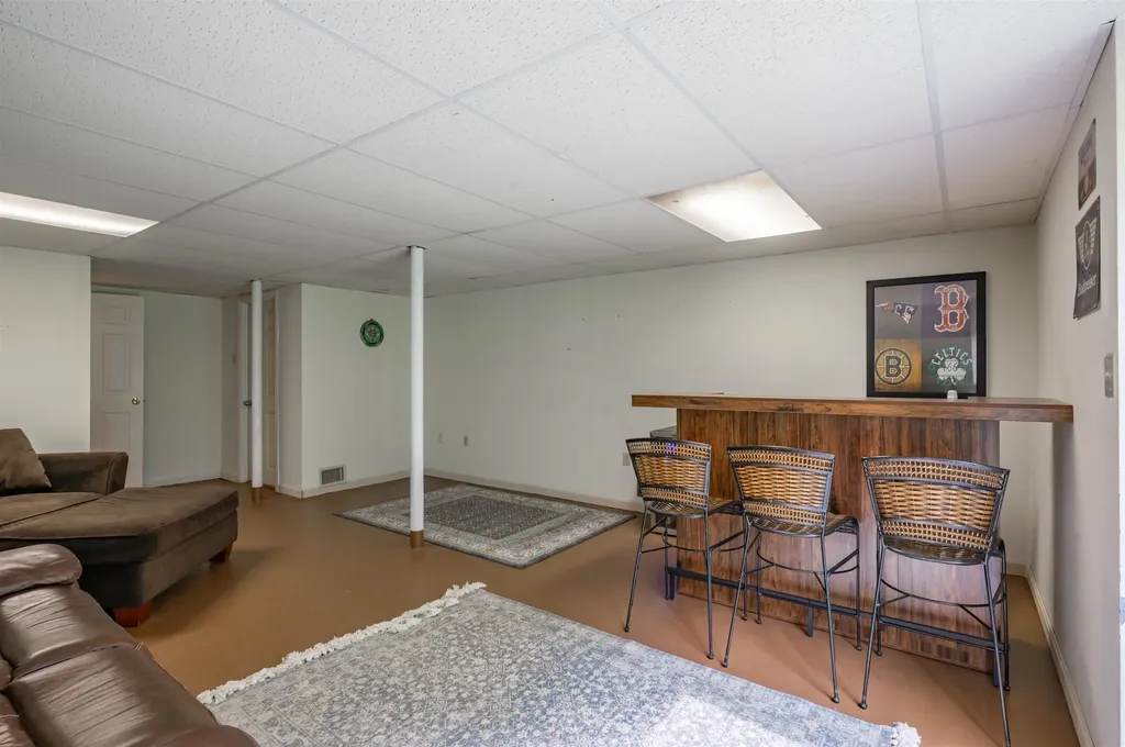 3 Chandler Drive Atkinson NH 03811