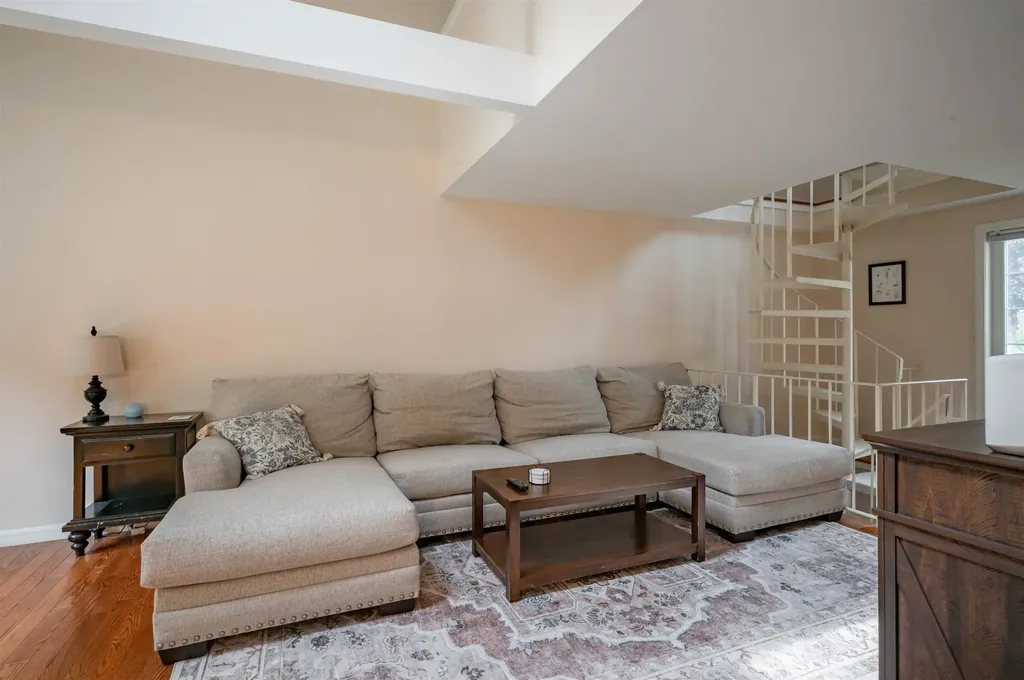 3 Chandler Drive Atkinson NH 03811