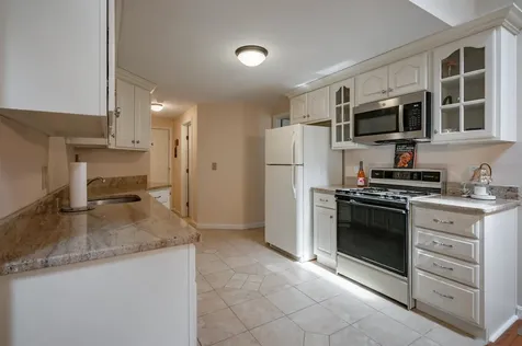3 Chandler Drive Atkinson NH 03811