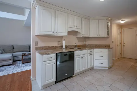 3 Chandler Drive Atkinson NH 03811