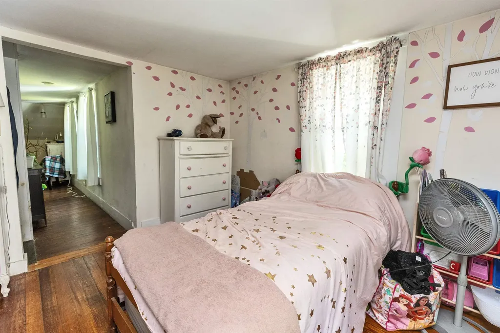 10 Kennedy Street Wilton NH 03086