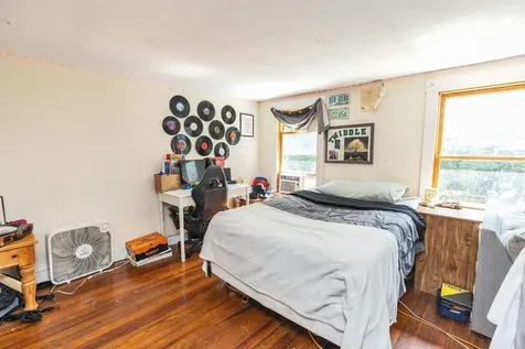 10 Kennedy Street Wilton NH 03086