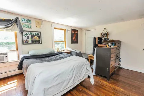 10 Kennedy Street Wilton NH 03086