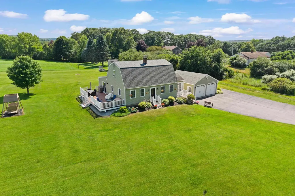 72 Hidden Lane Northfield NH 03276