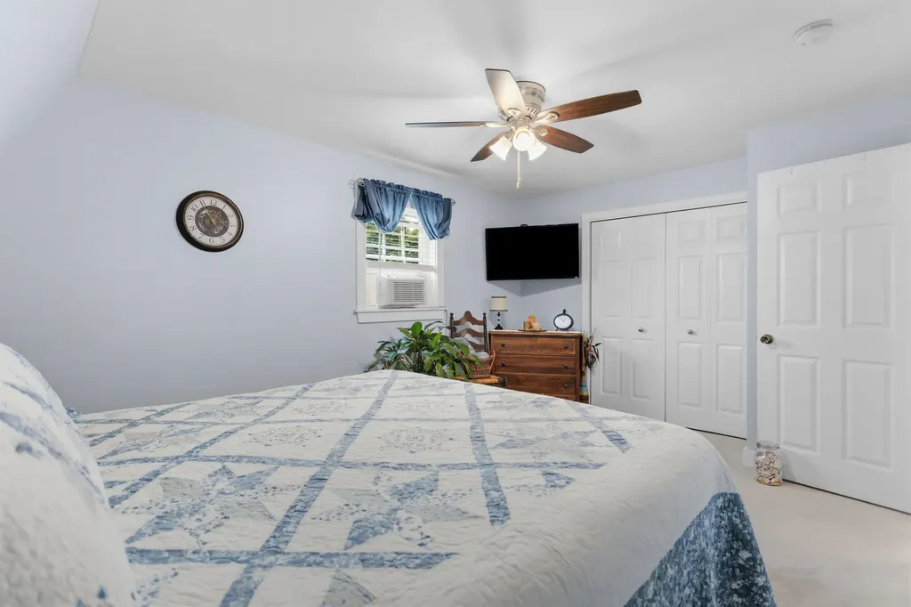72 Hidden Lane Northfield NH 03276