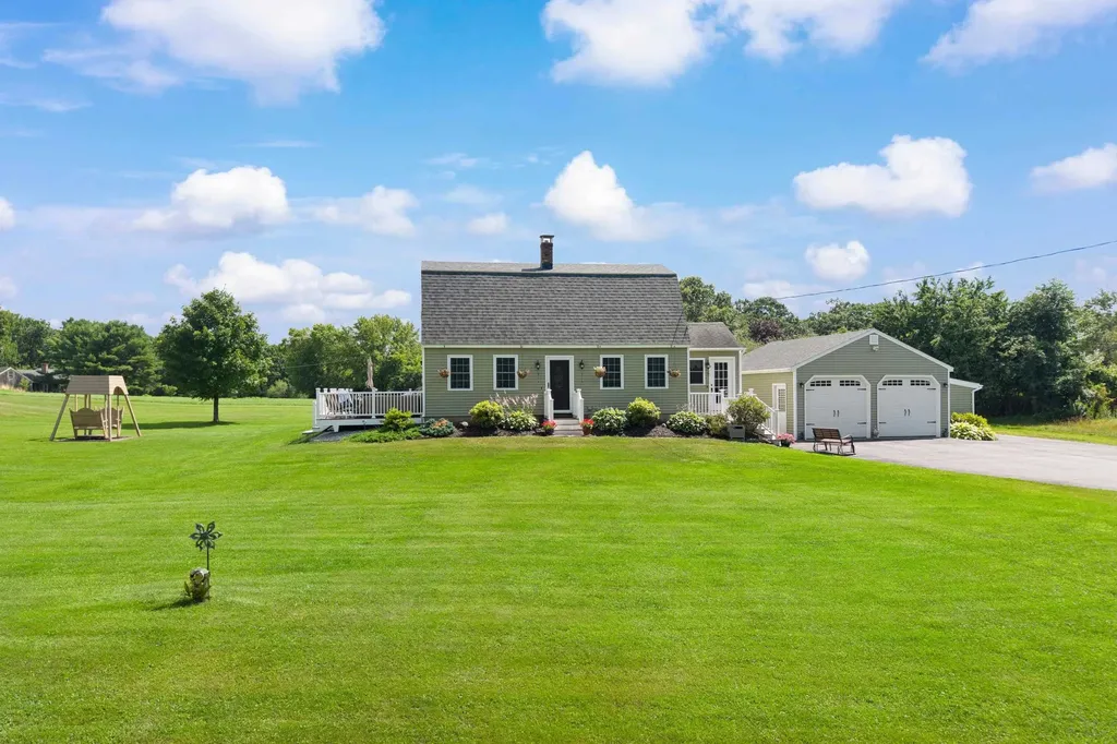 72 Hidden Lane Northfield NH 03276