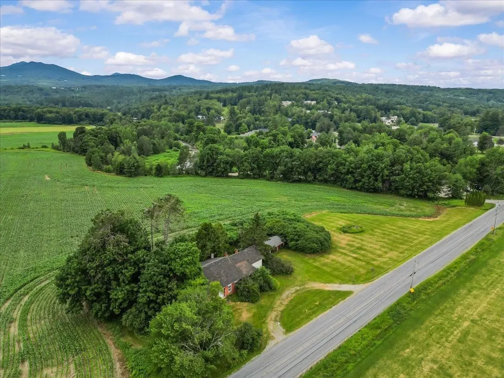 332 Luce Hill Road Stowe VT 05672