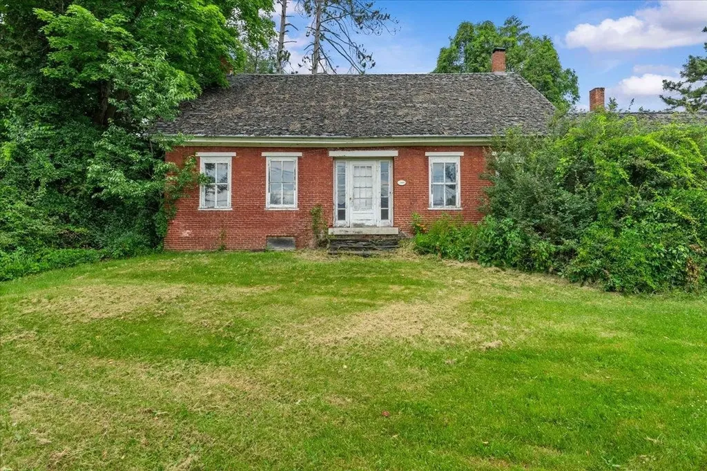 332 Luce Hill Road Stowe VT 05672