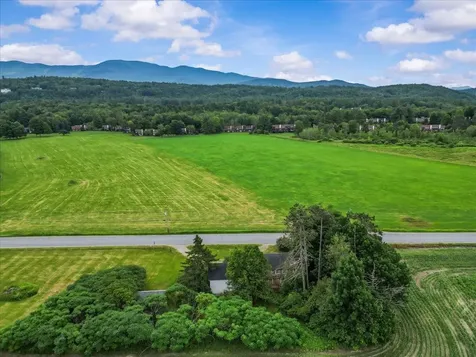 332 Luce Hill Road Stowe VT 05672