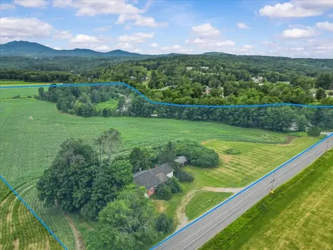 332 Luce Hill Road Stowe VT 05672