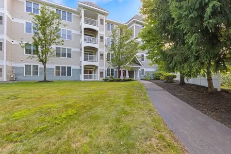 5 Sally Sweets Way Salem NH 03079