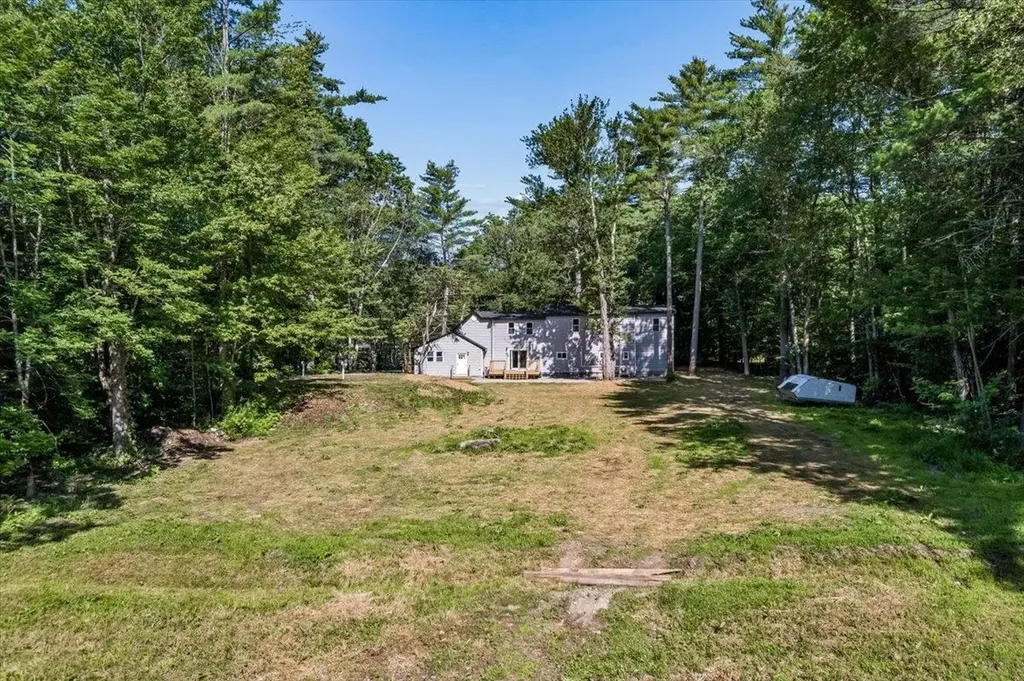 1305 Old Hillsboro Road Henniker NH 03242