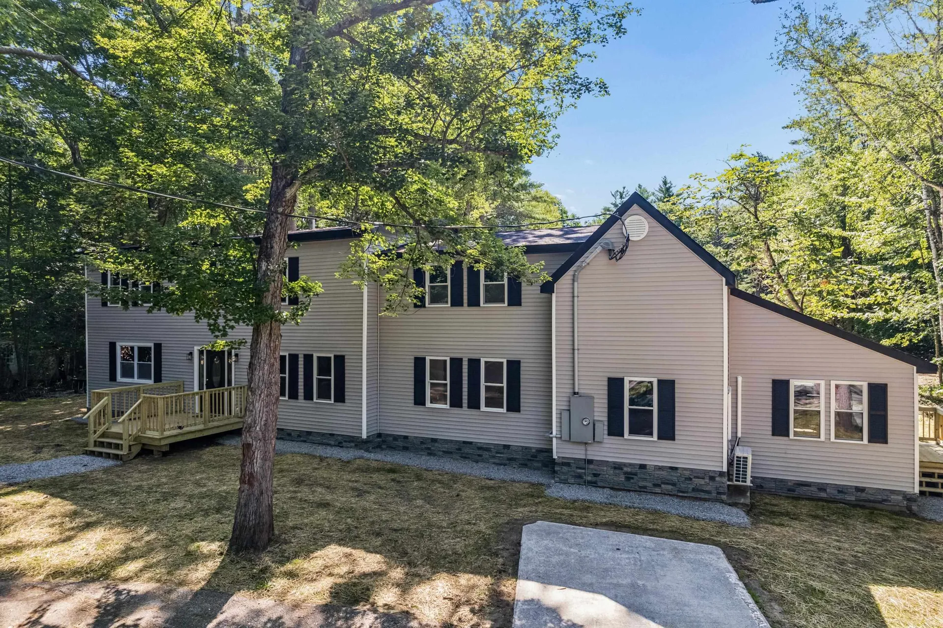 1305 Old Hillsboro Road Henniker NH 03242