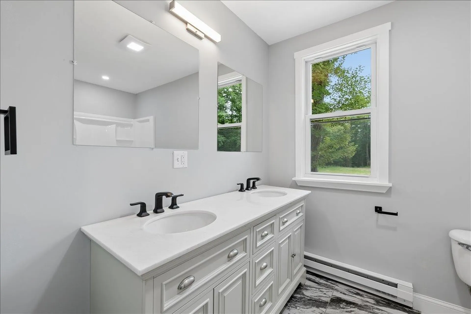 1305 Old Hillsboro Road Henniker NH 03242