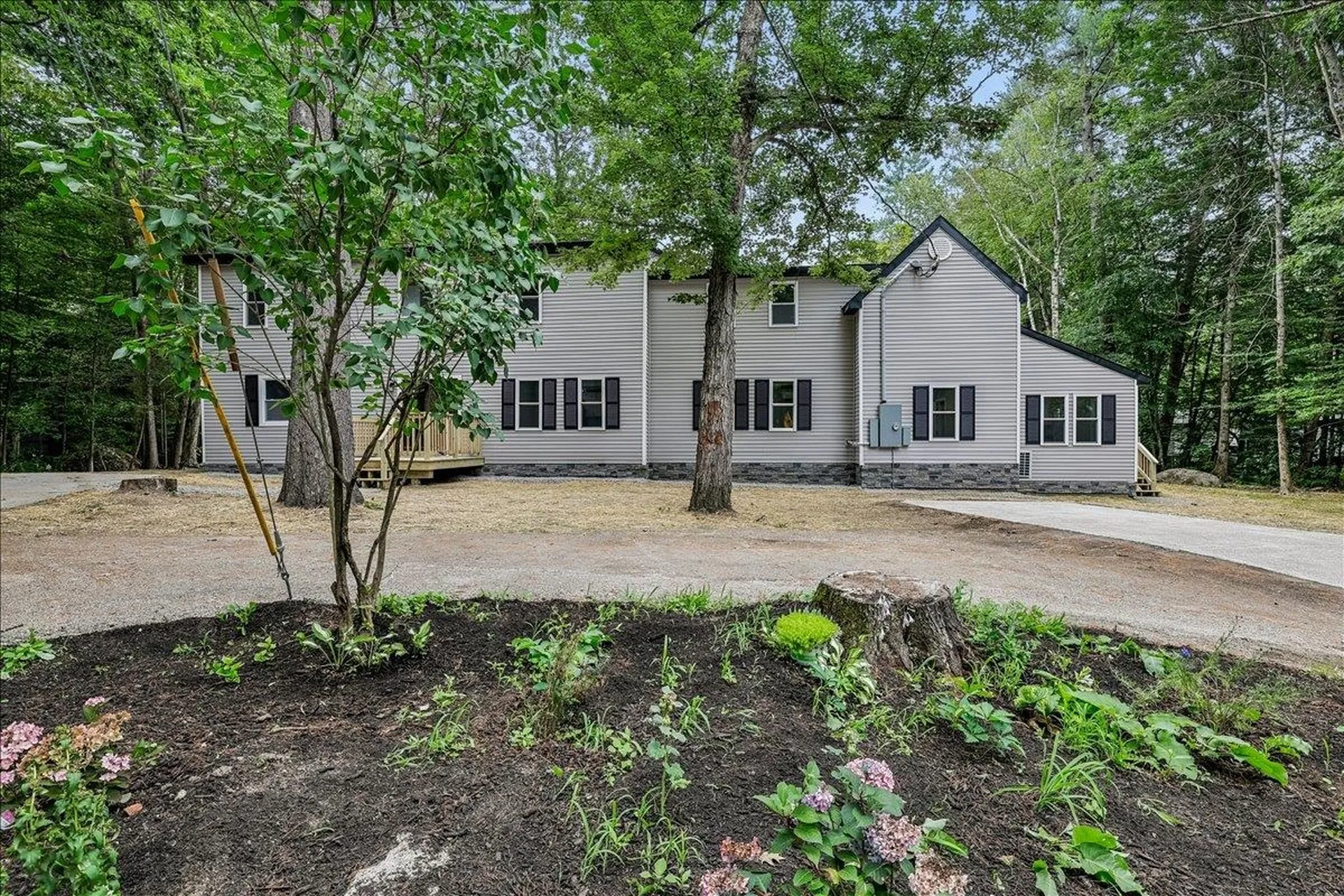 1305 Old Hillsboro Road Henniker NH 03242