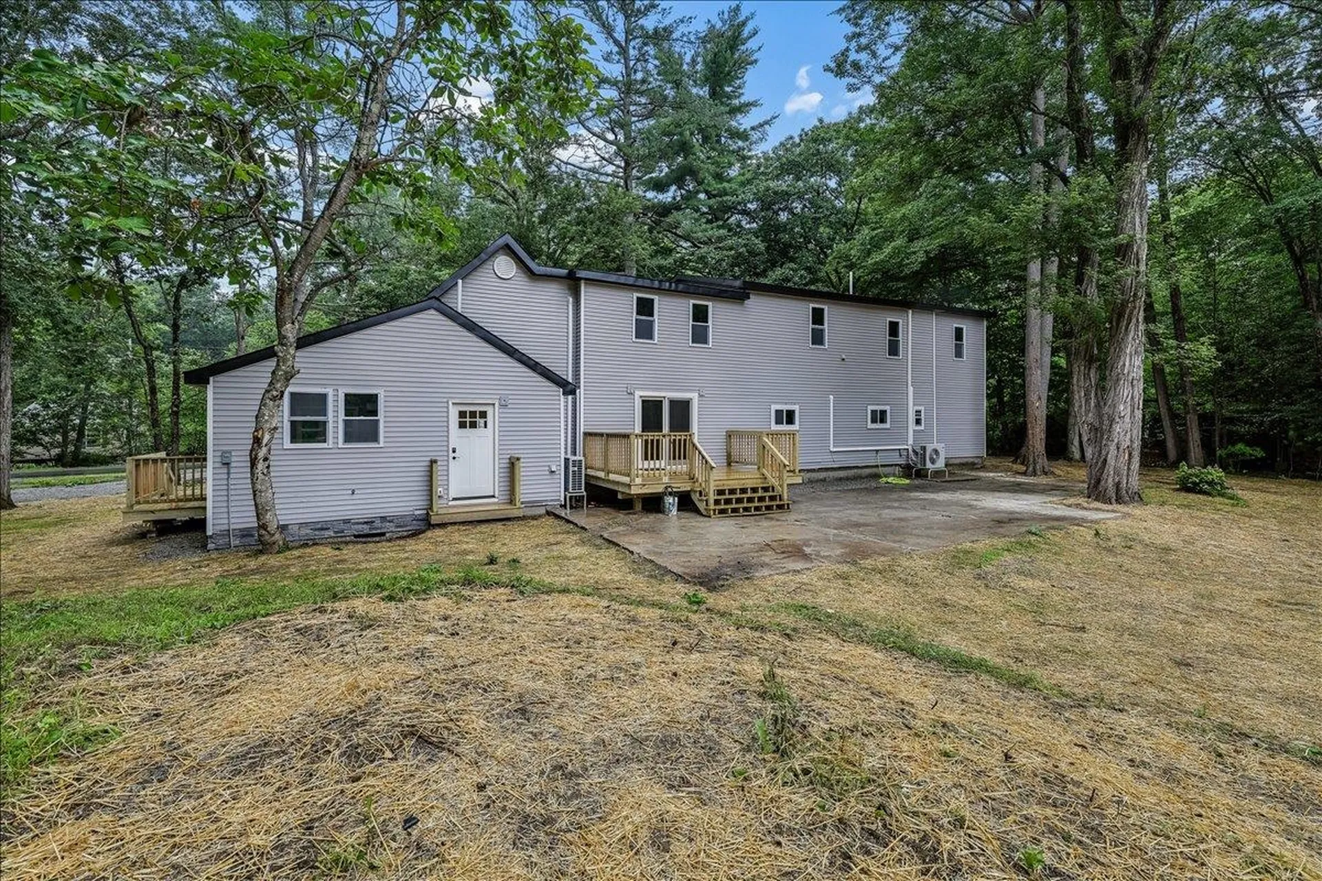 1305 Old Hillsboro Road Henniker NH 03242